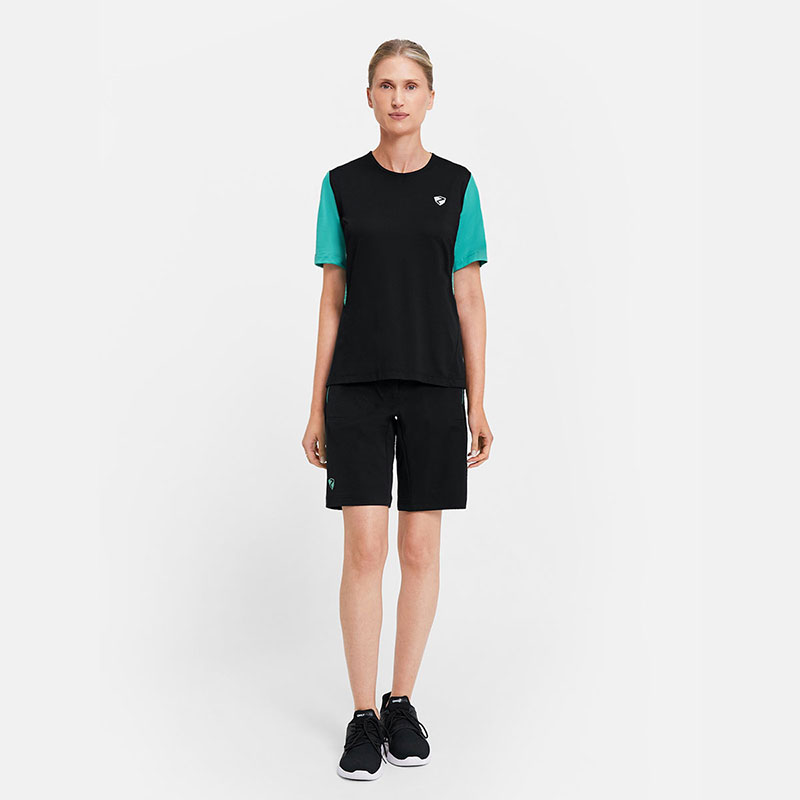 NAKOA-Z shorts lady Small