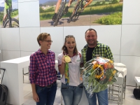 Was gibt es schöneres als lachende Siegergesichter?